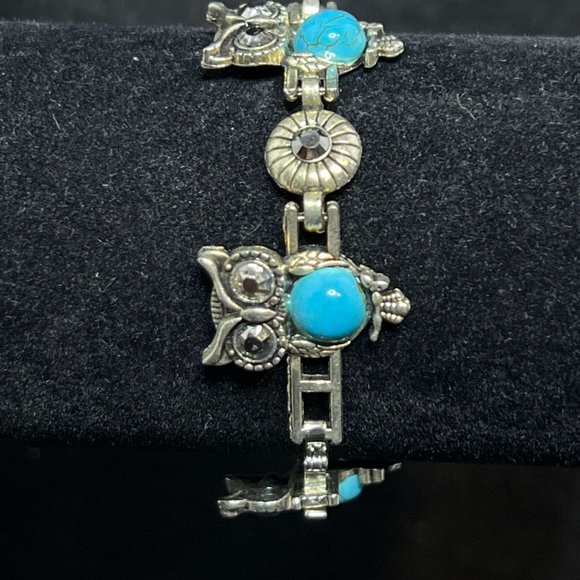 Vintage Silver Tone Faux Turquois Owl Bracelet (4025) - Picture 3 of 8